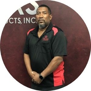 A person in a suit and tie

AI-generated content may be incorrect.